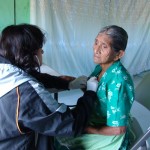Dr. Ana with a patient in El Naranjo, Lepaterique